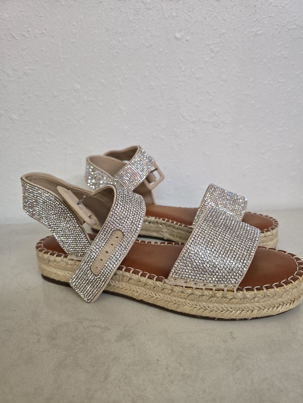 Gianni Bini Kaygan Two Rhinestone Espadrille Platform Sandals 9.5
